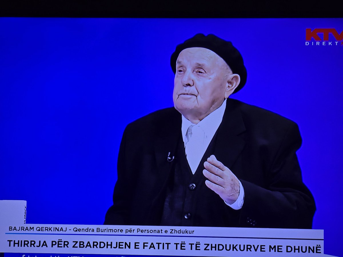 Neser eshte dita e personave te zhdukur nga lufta ne Kosove. E adhuroj luften, vullnetin dhe vendosmerine e ketij zoteriu qe 25 vjet, per zbardhjen e fatit te femiut te vet dhe qindra personave tjere. Mos vdekte pa e gjete.