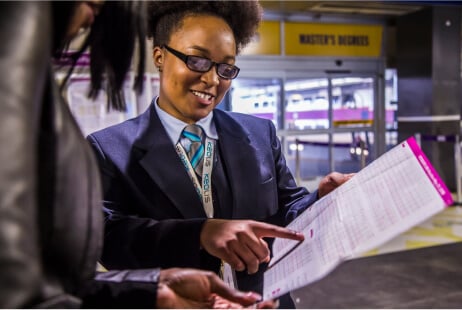 Looking for a new career that makes a real difference? Join the #Keolis team and help us provide safe, reliable, and efficient transportation services to communities across North America. Interested? Check out our current job openings and apply today! 🚍 hubs.la/Q02vd8vC0