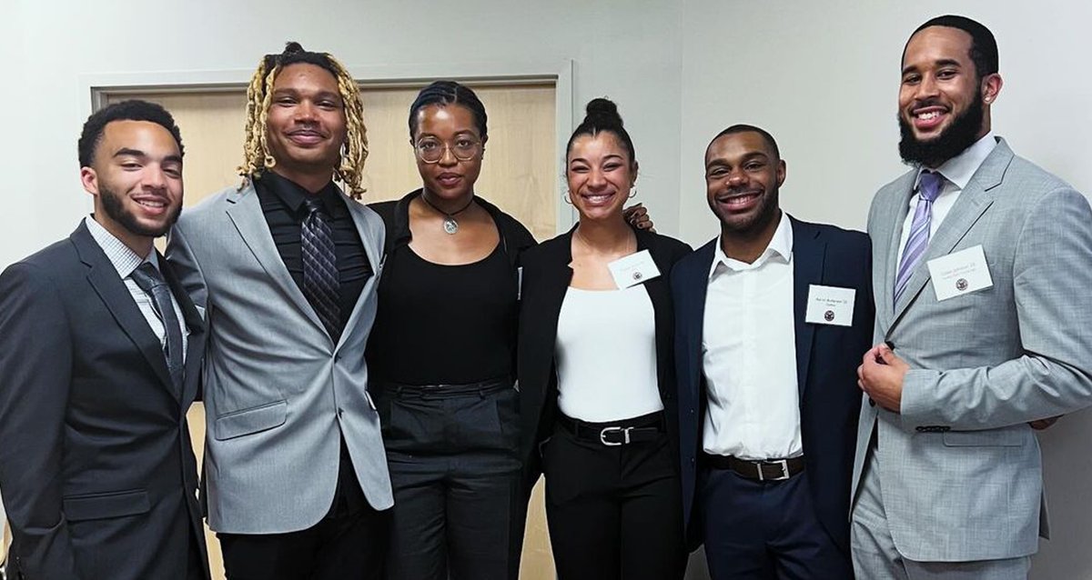 Ursinus Athletics Hosted a Business Etiquette Dinner for Student-Athletes earlier this month! #UpTheBears 

Read more about the event below ⬇️

ursinusathletics.com/news/2024/4/26…