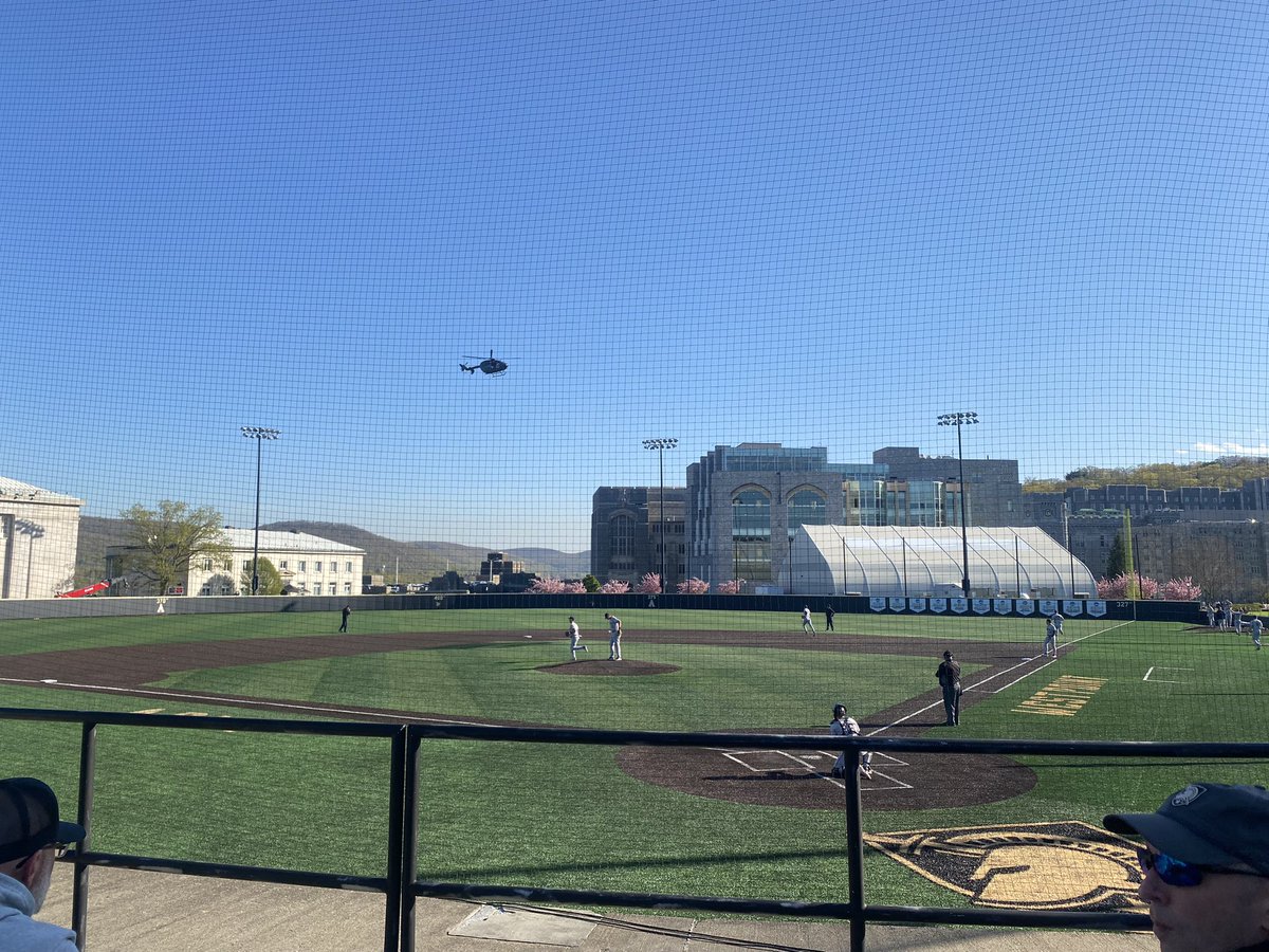 Helicopter in the outfield @ArmyWP_Baseball #BEATnavy