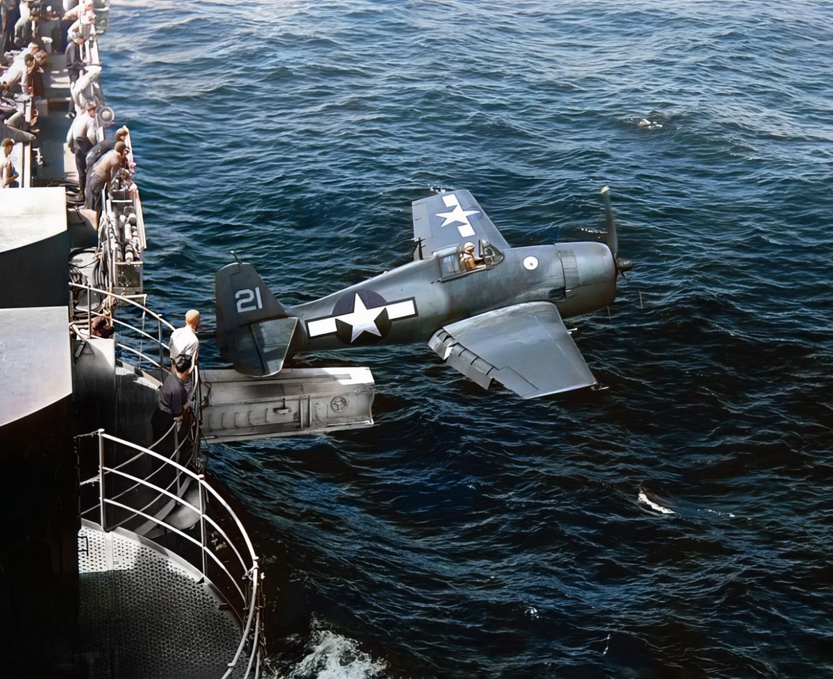 F6F-3 Hellcat Being Shot From The Hangar Deck Catapult Of The Fleet Carrier USS Hornet, 1944. ➤➤ PACIFIC WAR: youtu.be/IwVZ_4mopuA #WW2 #Pacific #aviation #aviationdaily #Veteran