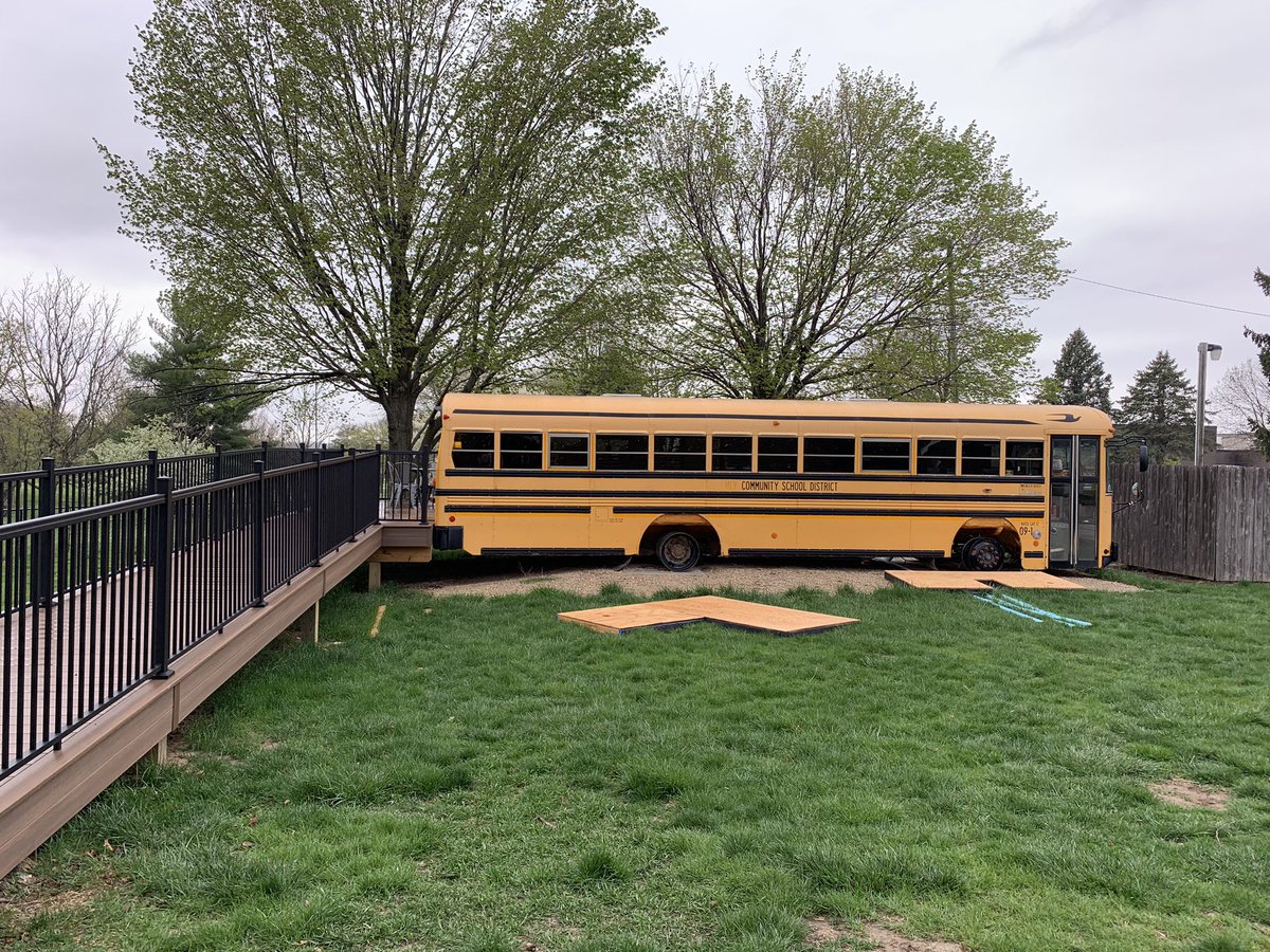 A great day visiting Mount Vernon to see their vision come to life! Reinventing a school bus into a Learning Lab using community resources is an awesome #STEMBEST example! Thank you Jessica Fitzpatrick and Kari Martin for all you do!