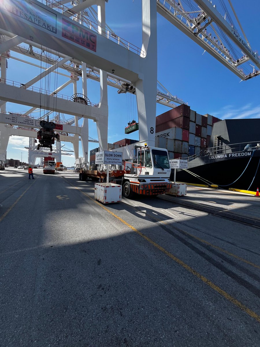 More progress. The Columbia Freedom barge arrived through the temporary 35-foot deep channel and worked at Seagirt Terminal today. 442 containers were both loaded and discharged. Great job @ILALocal333 for handling the work. @portsamericahq