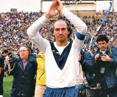 Un día como hoy, pero en 1949, nacía Carlos Bianchi. Leyenda viviente del fútbol. ⚽⚽⚽ #CarlosBianchi