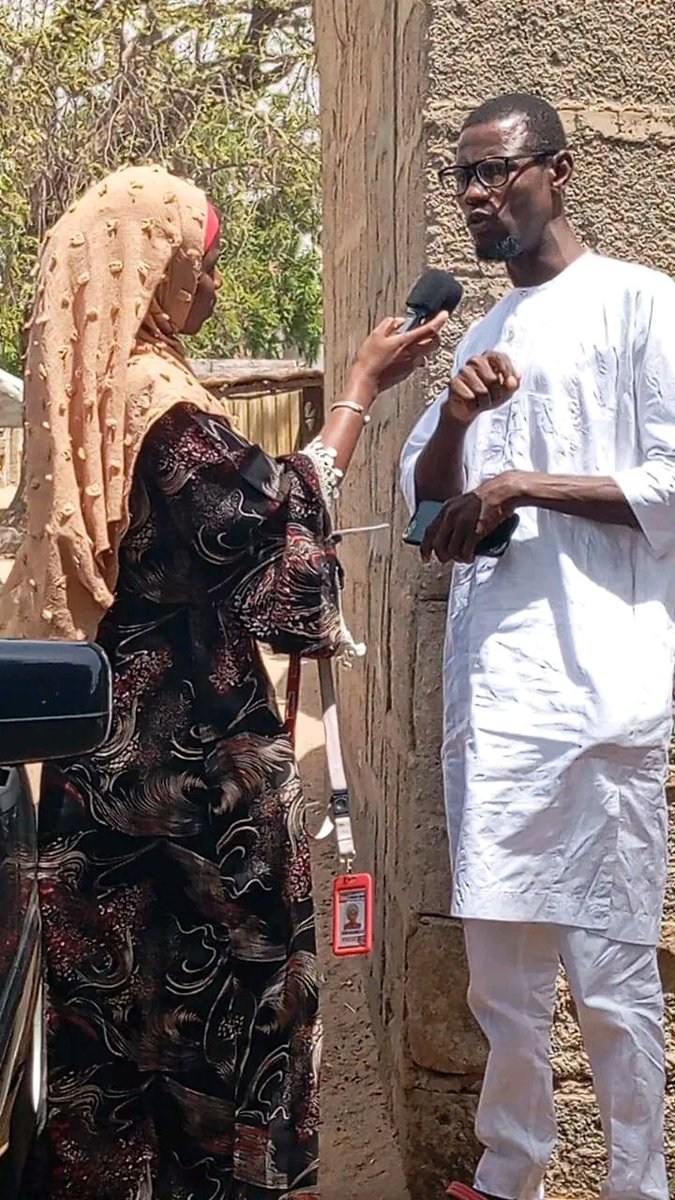 IBRAHIM BABAGANA (@ibrahim61685003) on Twitter photo Dear Radio Ndarason International Station Maiduguri, Base Borno State . 
I want to express my sincere gratitude for the opportunity to be interviewed on Radio Ndarason today. On your support and commitment to raising awareness
Ready more stories
facebook.com/10009364381542… Dear Radio Ndarason International Station Maiduguri, Base Borno State . 
I want to express my sincere gratitude for the opportunity to be interviewed on Radio Ndarason today. On your support and commitment to raising awareness
Ready more stories
facebook.com/10009364381542…