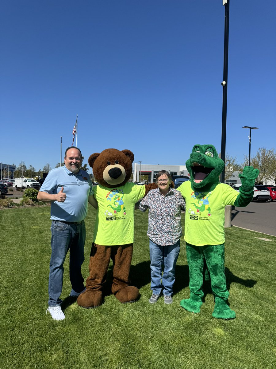 Let’s get our run on!!! 🏃🏻‍♀️ 🏃‍♂️We’re the title sponsor of the United Way of the Mid-Willamette Valley Awesome 3000, supporting the Salem-Keizer School District! It’s on Sat, April 27, 2024!  #unitedway #SalemOR #givingbacktothecommunity  #salemoregonlife #wecarewelove #awesome3000