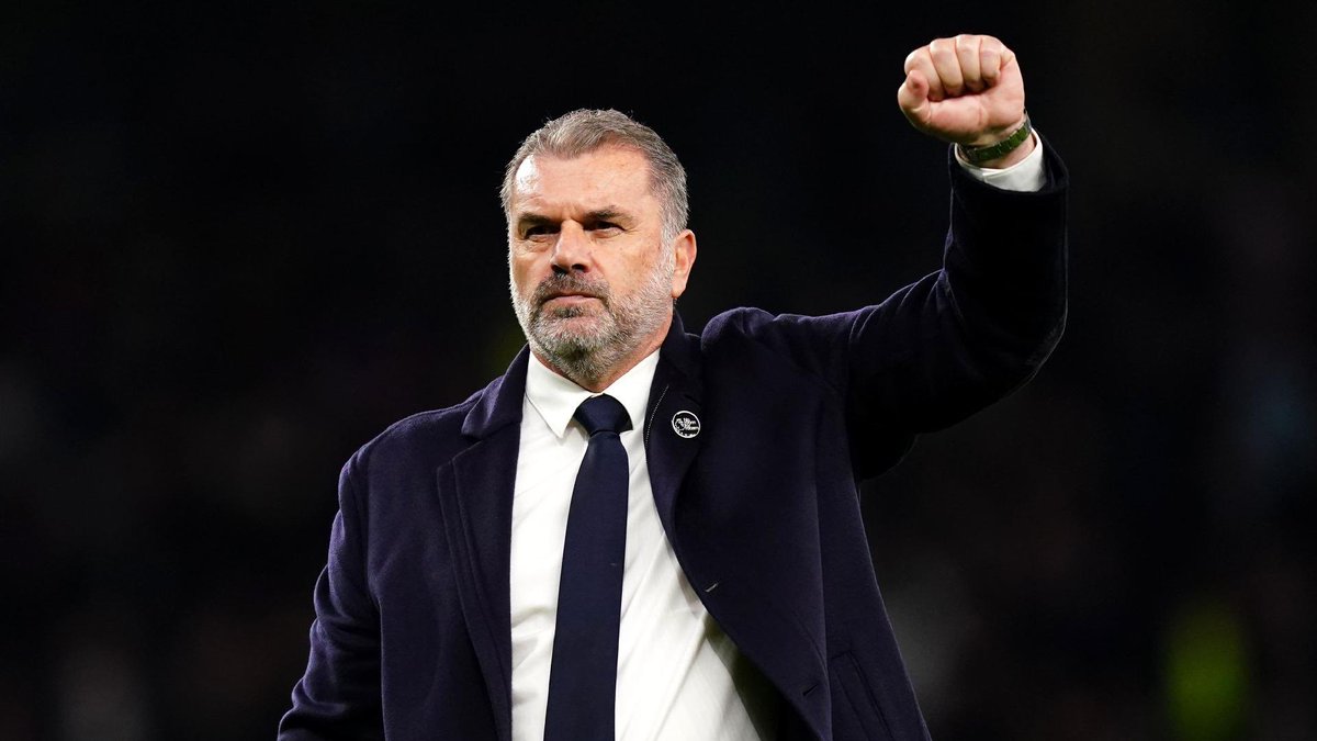 🎙️| Ange Postecoglou on what he did to try and help his side rise to the challenge of life without Harry Kane: 'I remember making a real conscious effort of... it's the old duck just looking really graceful above the water and if there's any panicking happening, make sure it's…