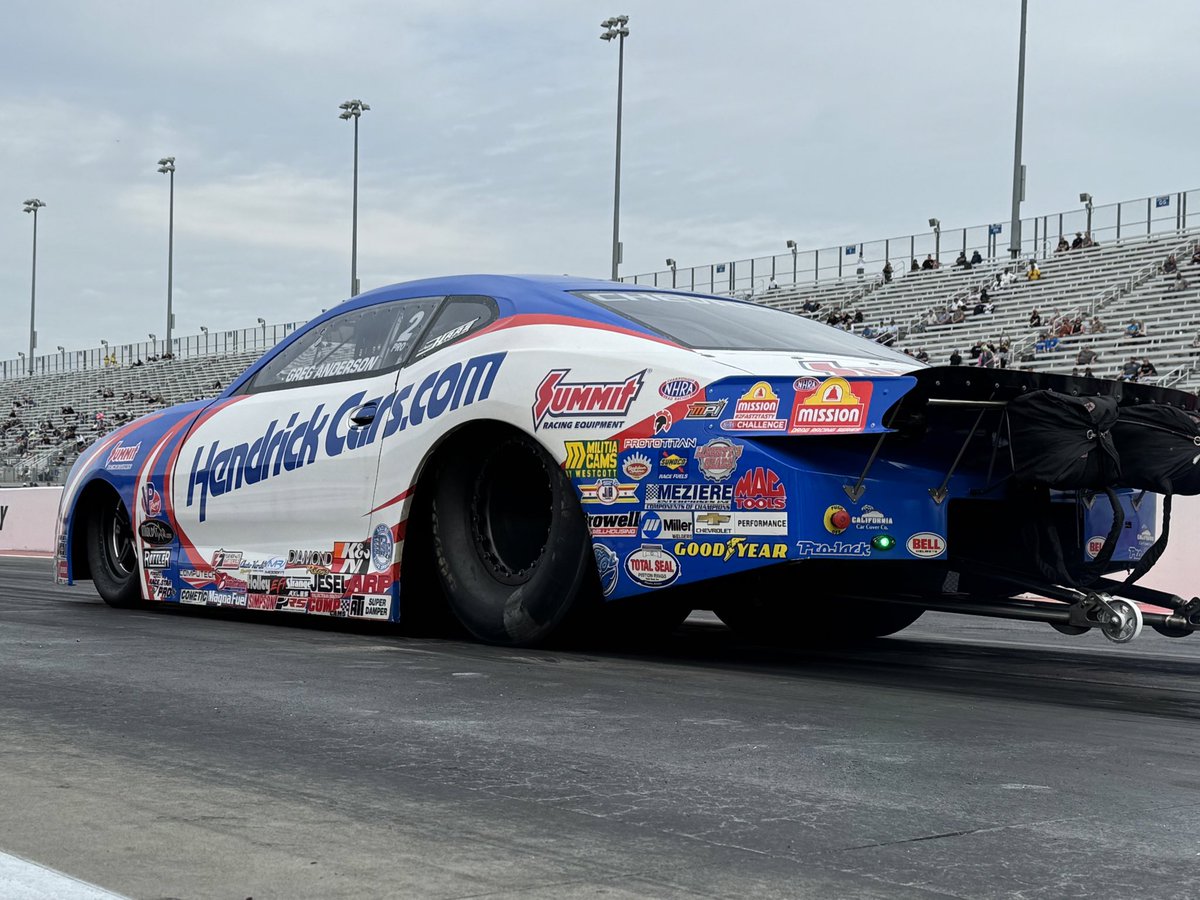 To the 🔝 for @greganderson_ps with a 6.500 at 210.90 mph in Q1 at the #4WideNats!