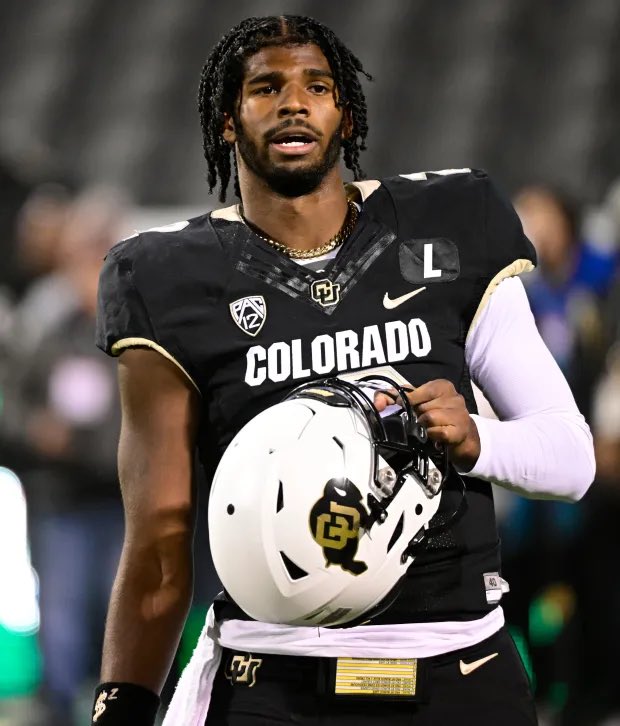 #Colorado QB Shedeur Sanders is the current betting favorite to be the #1 overall pick in the 2025 #NFL Draft at +100, via @DKSportsbook Quinn Ewers and Carson Beck are +300. (H/T: @JaimeEisner)