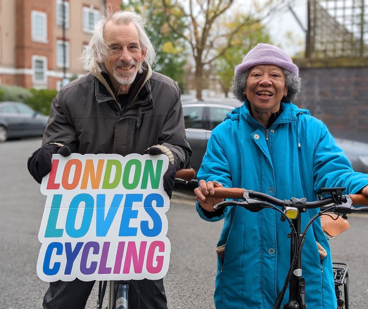 “I lost a size in clothing within 6 months' 'Cycling helped me afford my mortgage.' 'Cycling kept me sane after having children.' Read other people's #LondonLovesCycling stories & share yours before the Mayoral elections next Thursday 2 May lcc.org.uk/news/londoners…