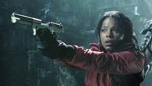 I can’t believe it’s been 20 years since Alien vs Predator with Sanaa Lathan #AlienDay