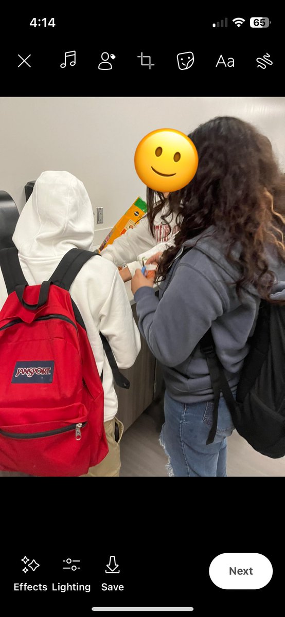 Mrs Peskey tweet media