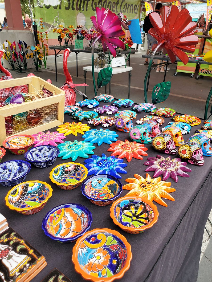 The Street Fair is famous for metal art and colorful ceramic finds. Stop by this weekend to discover the perfect accents to embellish your home with style and flair! 🎨✨ #thingstodoinpalmdesert #outdoorshopping #streetfair