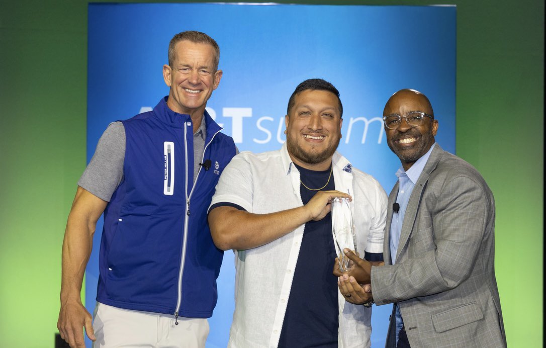 Ozzie Espinal tweet media