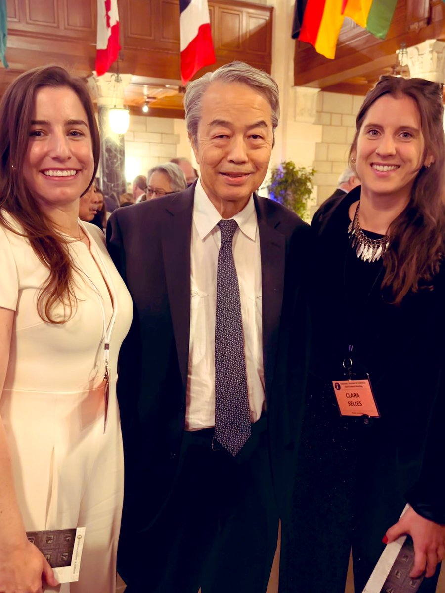 MelCooperPhD's tweet image. So honored to attend Moses’ National Academy of Sciences induction!!! It couldn’t have gone to a more deserving mentor. @theNASciences @clariselles #NAS161