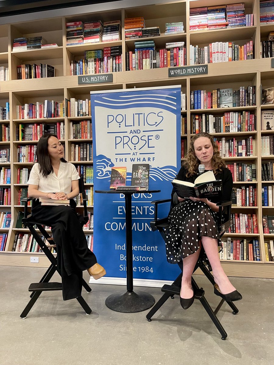 Loved seeing @clarebeams and @crystalhanak this evening at @PoliticsProse, along with so many @randolphmfa friends! Go buy these amazing books: THE GARDEN and THE STONE HOME!