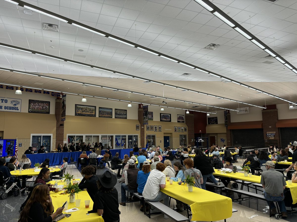 What a night celebrating our @NFHS_TrueNorth FFA Chapter! History making year, wonderful senior leaders, and supportive community! #trueNorth #empower @forneyisd @justinwterry @DrPattonNFHS @MrJMMood