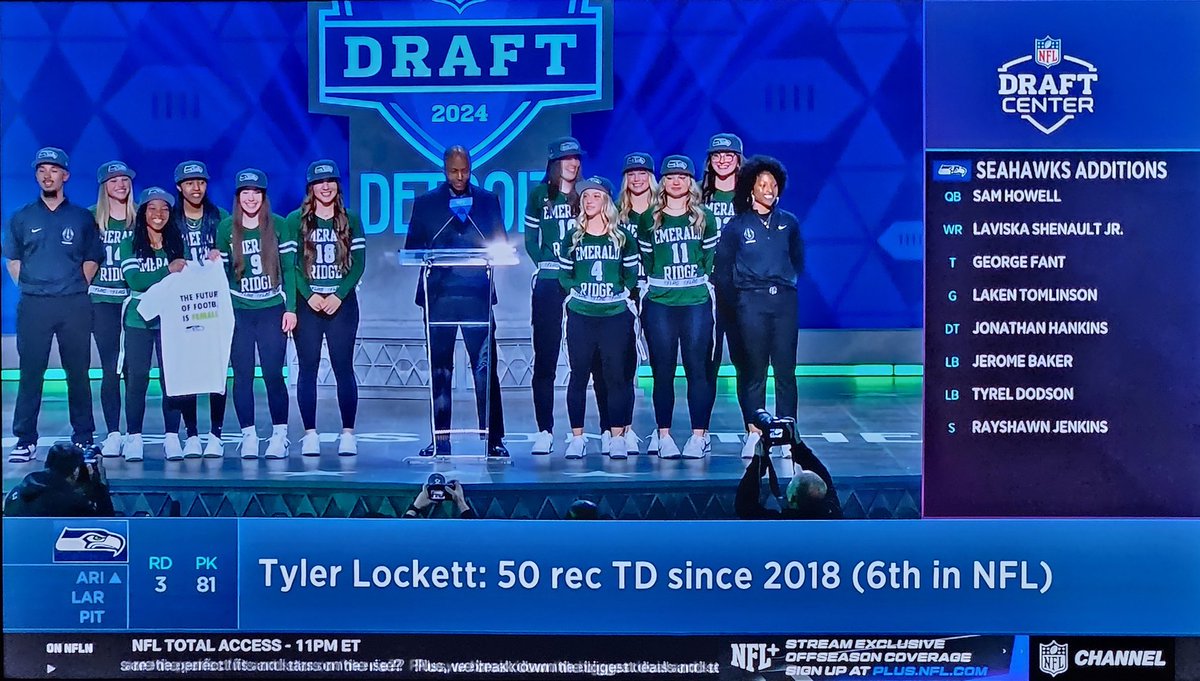 Emerald Ridge Flag Football players and coaches on stage with Tyler Lockett at the NFL Draft! Way to go Jags. @GOJAGSathletics
