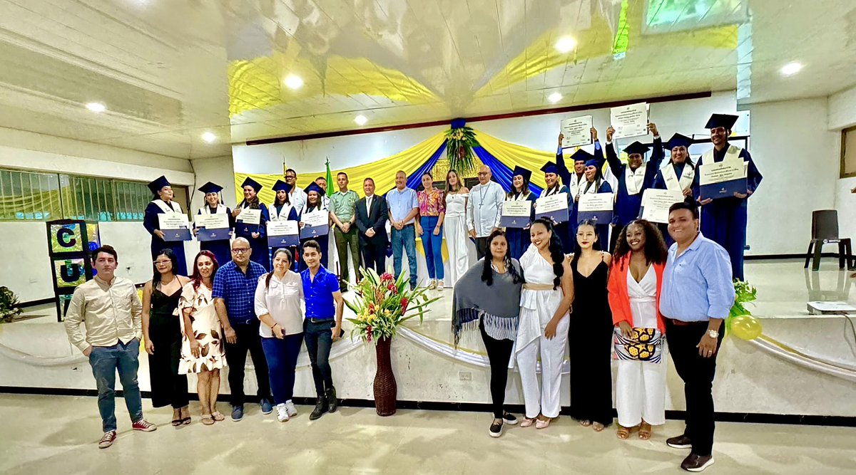 “Viva Colombia, la selva y el Guainía…”Desde la “tierra de muchas aguas”,UNIMINUTO Centro Universitario de Inírida (Guainía), con alegría y esperanza, gradúa sus primeras cohortes en los programas de Trabajo Social y Contaduría Pública!!Felicitamos a los primeros graduandos!!