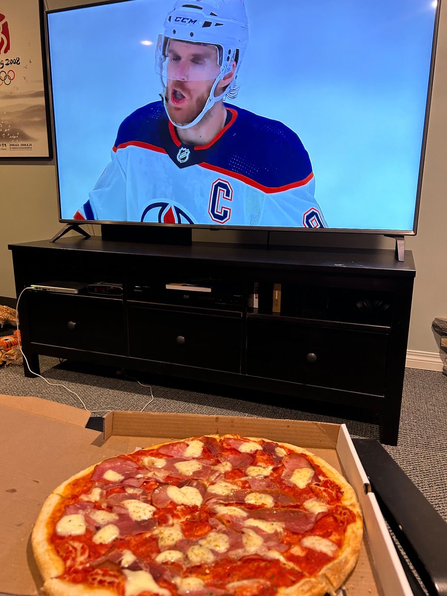 Oilers & Ragazzi Bistro Pizza! Great combo. I recommend the Godfather.