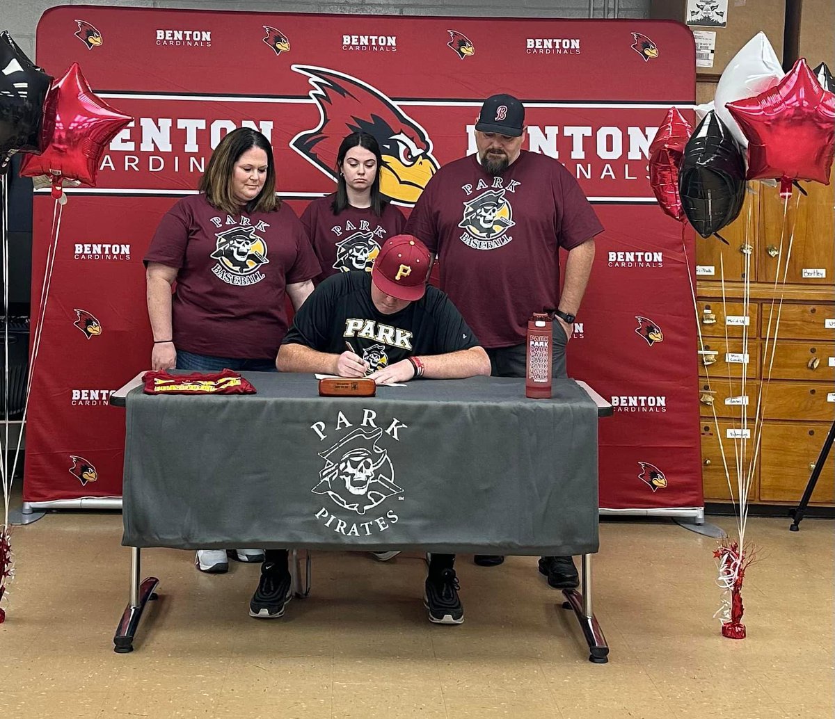 GarretFerrell24's tweet photo. Awesome day can’t wait to get started. @ACKC82 https://t.co/jET5Ux1lWr