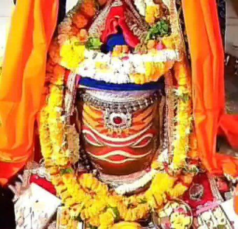 श्री महाकालेश्वर ज्योतिर्लिंग जी के आज के भस्म आरती श्रृंगार दिव्य दर्शन 27.04.2024 जय बाबा भोले