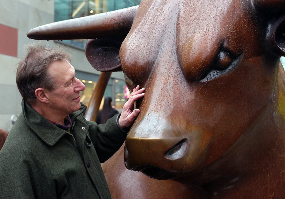 Laurence Broderick, the sculptor who gave Birmingham its most iconic piece of public art “The Bull”,has died 18th April 2024 aged of 88. 
The Bull lives on welcoming the world. 
All Brummies love Bully and there is no better way to show our love, to see what he is wearing next.🐂