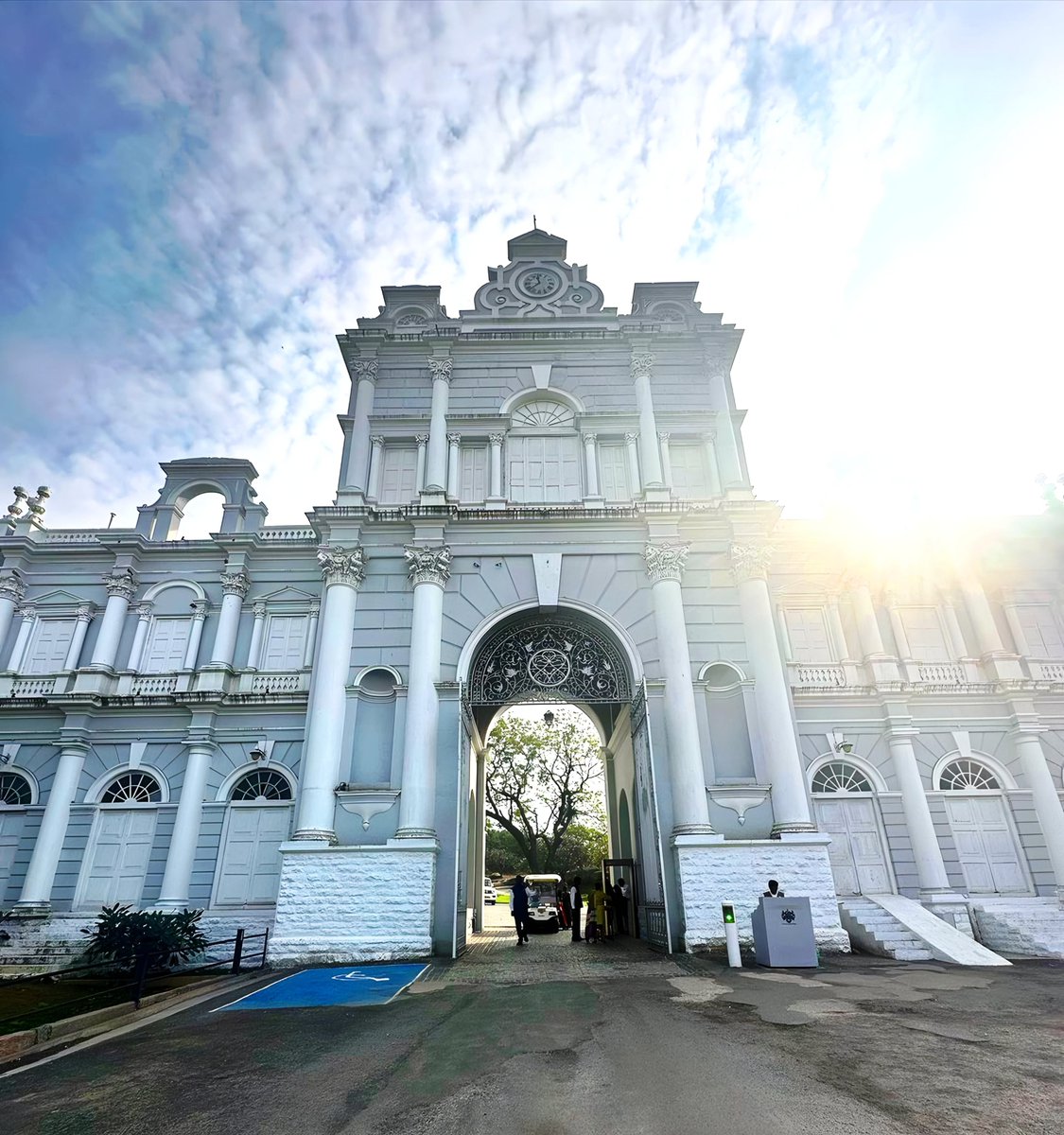 Enter a realm where the lush greenery of Taj Falaknuma Palace's garden serves as a verdant carpet to the majestic palace, inviting you to lose yourself in a world of natural splendor and architectural opulence.
 
Credits: @meeahuja

#TajFalaknumaPalace #RoyalExperience #Hyderabad