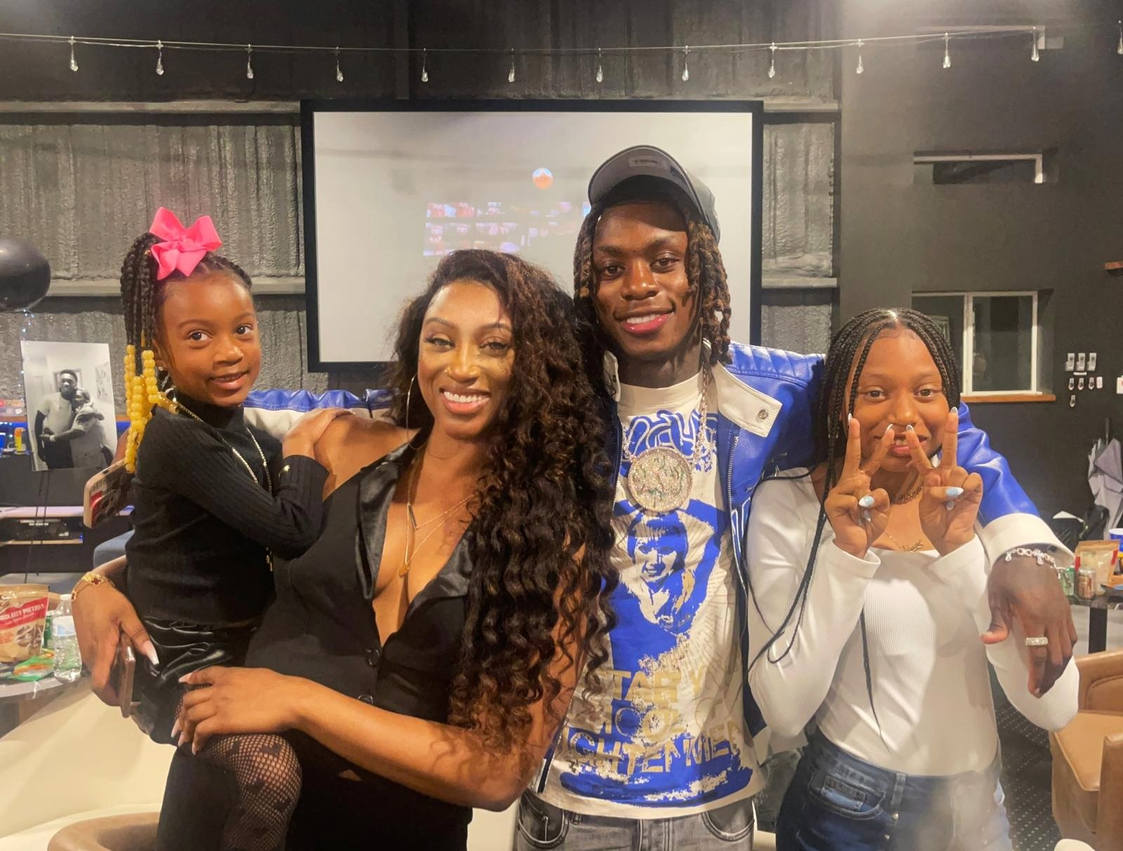 Chiefs' Xavier Worthy's Draft Turns His Mother into an Overnight Icon