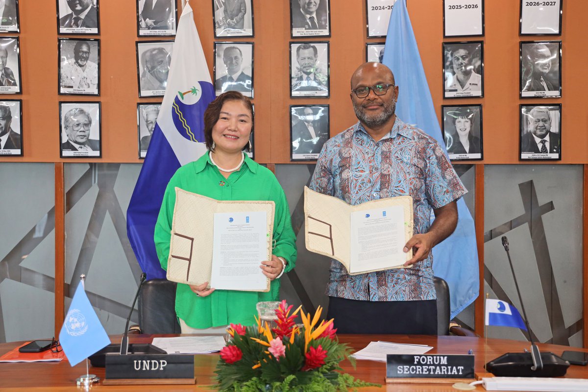 Turning ambitious goals into concrete results- an #MOU signed between @ForumSEC and @UNDP is cementing an already strong partnership and ensuring our shared commitment to sustainable development and #2050Strategy delivers outcomes. @UNDP_Pacific read more: bit.ly/4b6KA5D