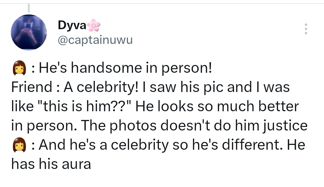 Jungwoo is really much MUCH more handsome in real life, he's overflowing with star aura, he looks gentle yet charismatic in person😆 it's to the extent that the headline of his photo was 'A person who is even more handsome in real life' because in person he's much more dazzling💕