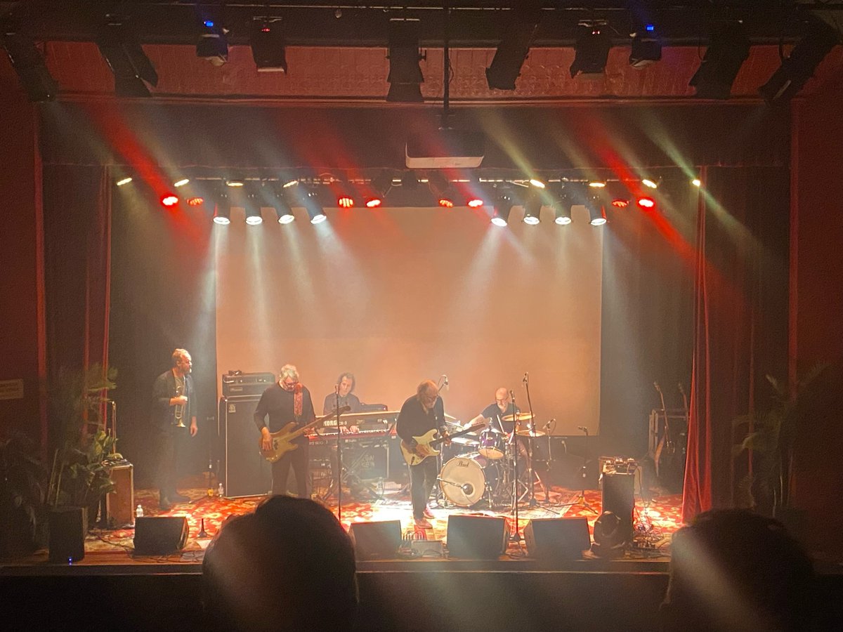 The Exploding Universe of Ed Kuepper final show for 2024.... the tour wraps up tonight at Avalon RSL.... once again the shows have all gone really well big thanks to everyone that came along ... the band is on fire and I'm feeling slightly singed... see you tonight pop pickers