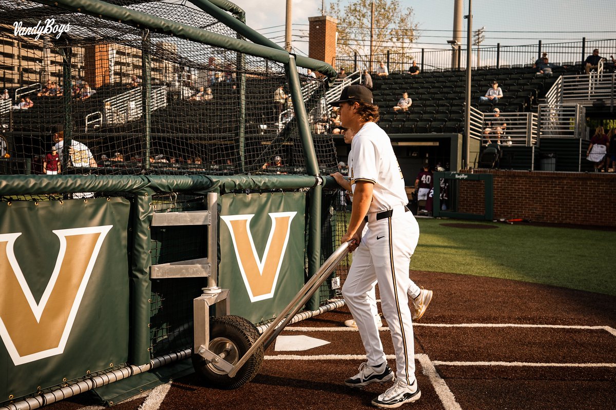 VandyBoys tweet picture