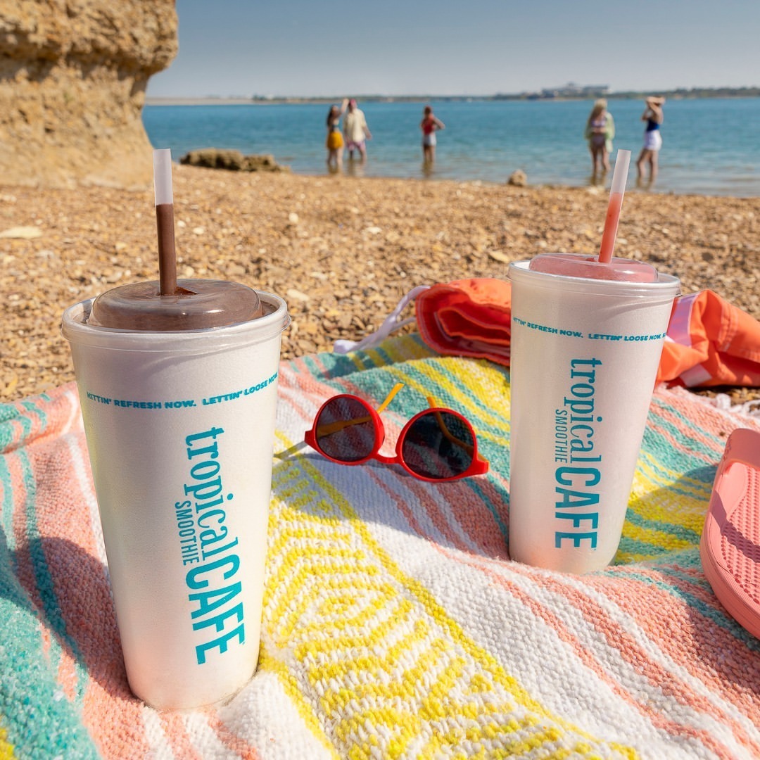 Nothing pairs better with an outdoor activity in Chesapeake than a delicious sip from our local Tropical Smoothie Cafe! 🥤 What are your favorite fruity flavors? 🍓🍍🍏

📸 @tropicalsmoothiecafe
#TropicalSmoothieCafe #SmoothieFavorites #NearMeSmoothies #FoodieFinds