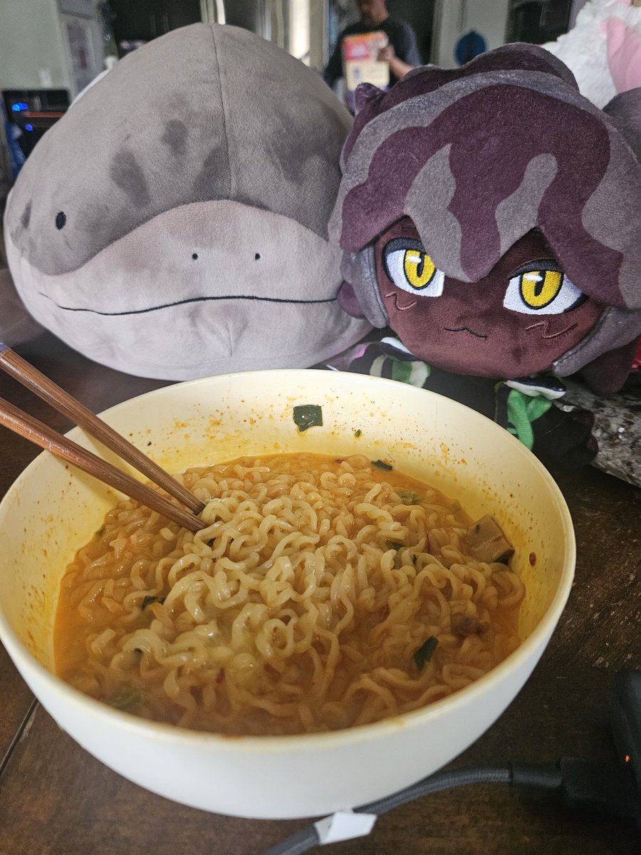 HE'S ARRIVED!!! and as I was making ramen too!!! I LOVE HIM!!!!