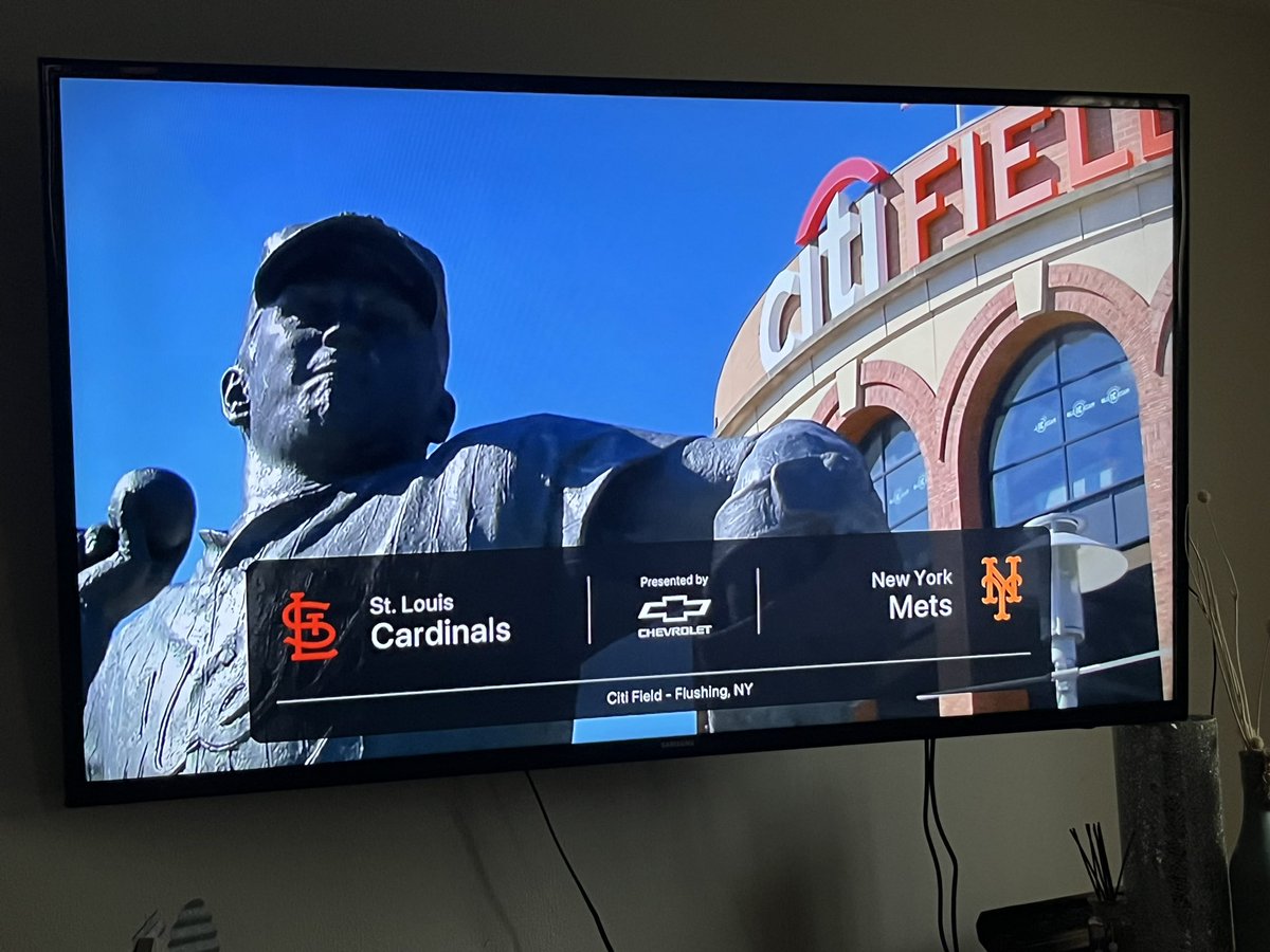 Friday Night Baseball!! Let’s Go!!
🗽⚾️🍎🐠🐻‍❄️🐿️🧡💙🟠🔵📙📘
#Lgm #Lfgm #MetsX #MetsTwitter #Mets #NewYorkMets #NYMets #Metsies #CitiField #NewYork #NY #forthelou  #FridayNightBaseball #AppleTv