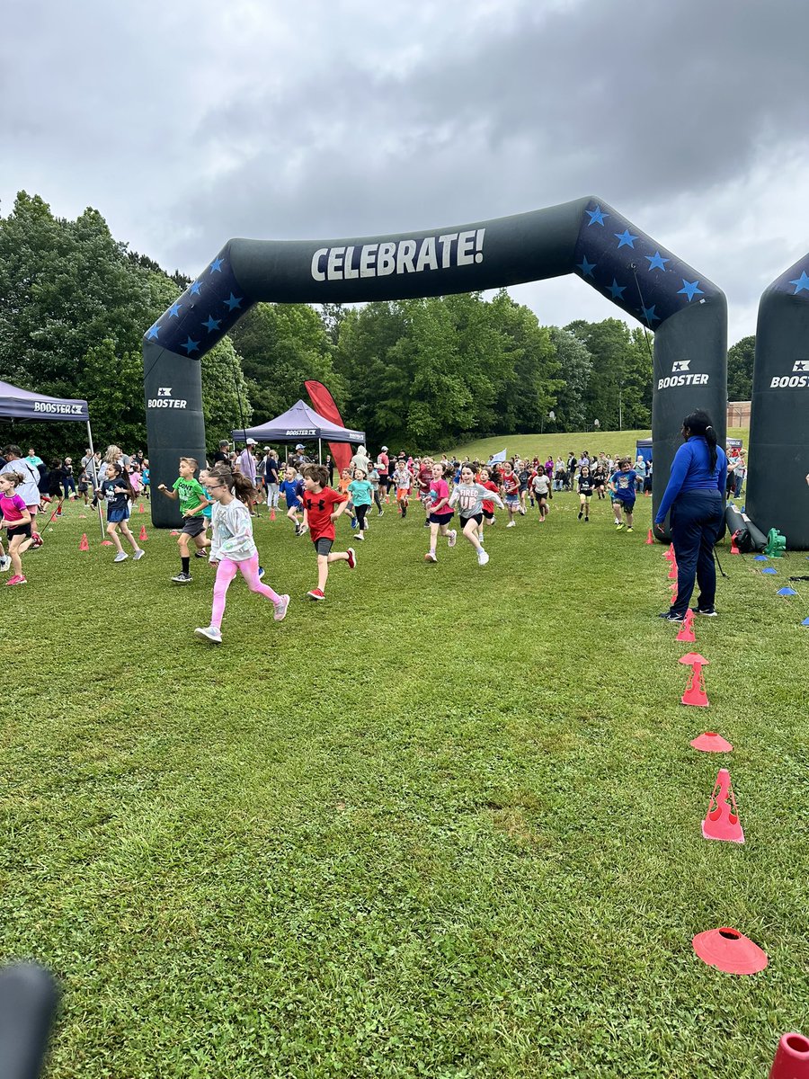 Midway Elementary tweet media