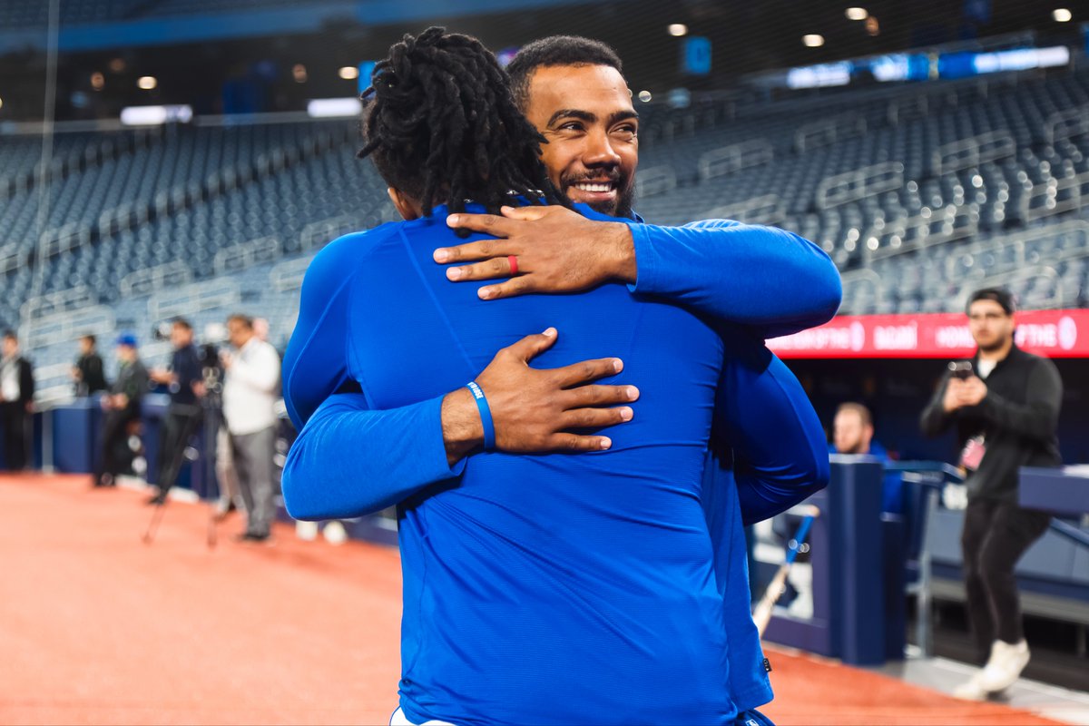 BlueJays tweet picture