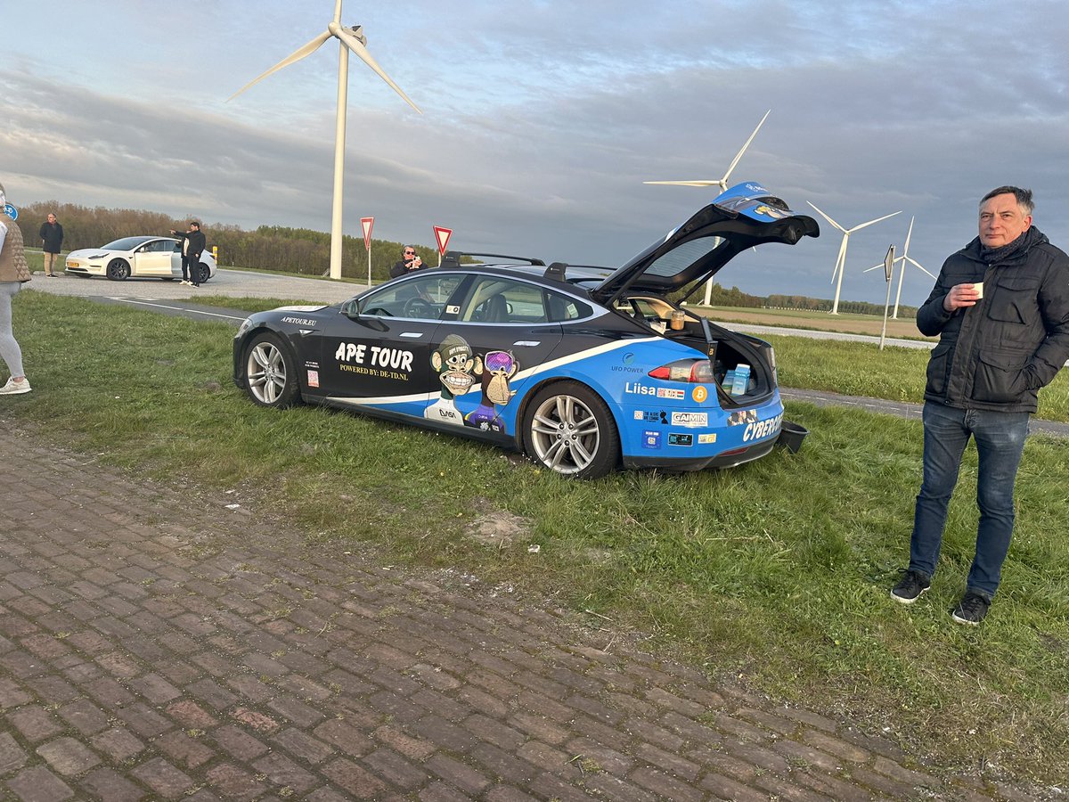 TeslaOwnersNL tweet picture