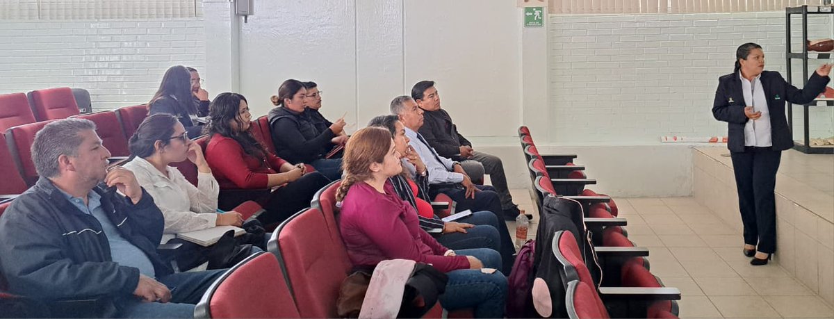 CemVillaVict's tweet photo. Se realiza la segunda reunión de academias del período 2.23.24, donde se trataron estrategias para mejorar los índices académicos del plantel, con objetivo principal de beneficiar a la comunidad estudiantil e impulsar su progreso educativo.

#ApasionadamenteCONALEP https://t.co/AjdMdgS7uC