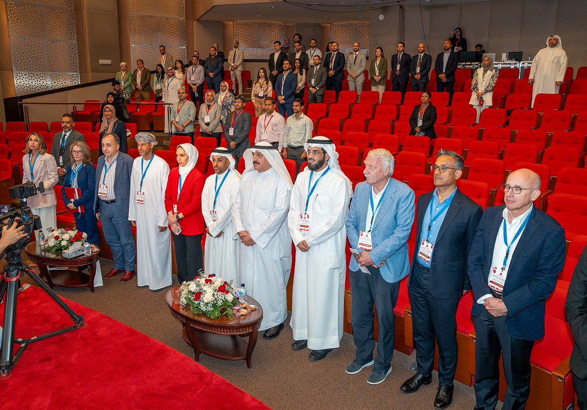 الملتقى الأول للجمعية الكويتية للوكيميا والليمفوما

وزير الصحة د. أحمد العوضي : مركز الكويت لمكافحة السرطان الجديد يفتتح قريبا بمنطقة الصباح الصحية

• سيزود بأحدث الأجهزة العالمية منها جهاز يعد الأول من نوعه في الشرق الأوسط