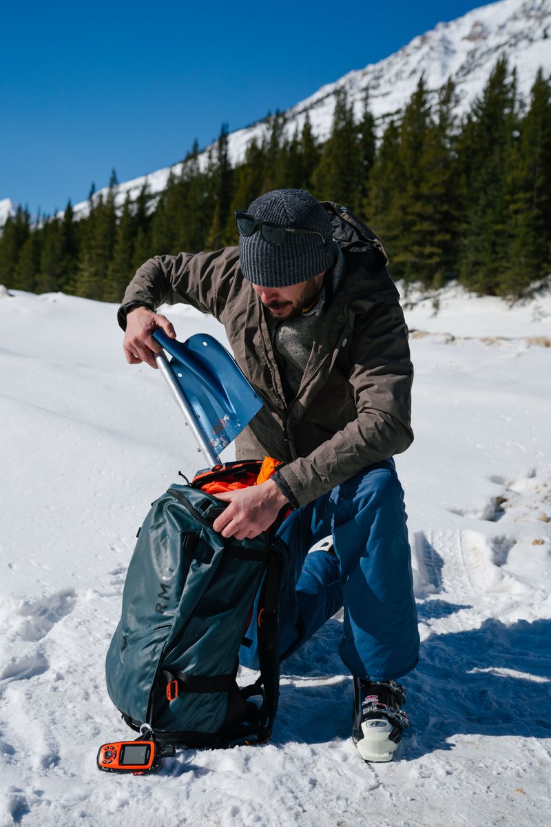 Avalanche update for this weekend! 🏔️❄️ ➡️ ow.ly/mCgB50RpJ6I ⚠️Always check avalanche conditions before heading into the backcountry: avalanche.ca/map