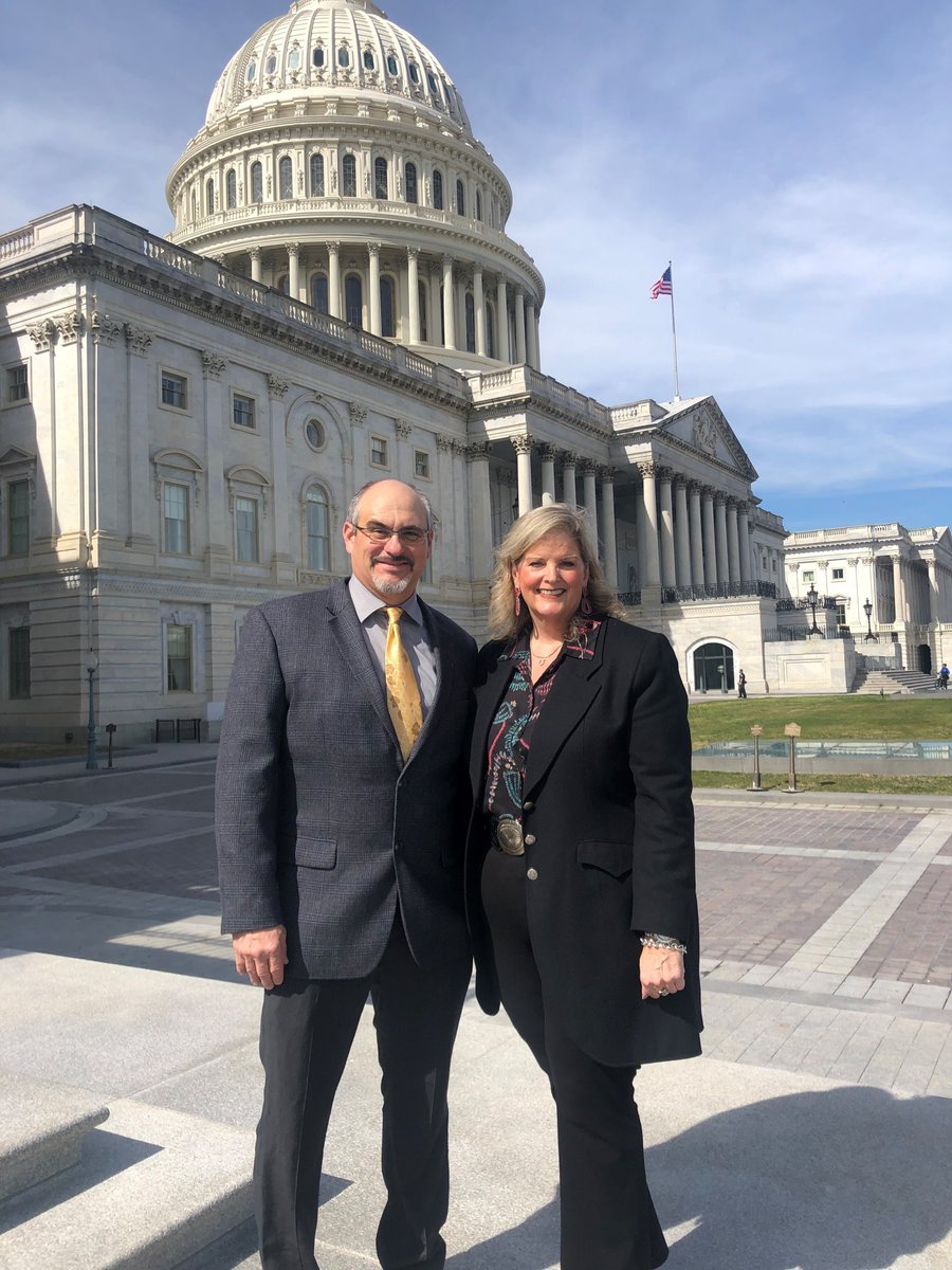 WashingtonGrain's tweet photo. #ICYMI @washingtongrain and @wsucahnrs participated in the National Barley Improvement Committee’s DC hill visits in March | https://t.co/di8JnpmVIy @AMBA_Barley #research #education #WABarley #smallgrains https://t.co/8d6VQ1X8XE