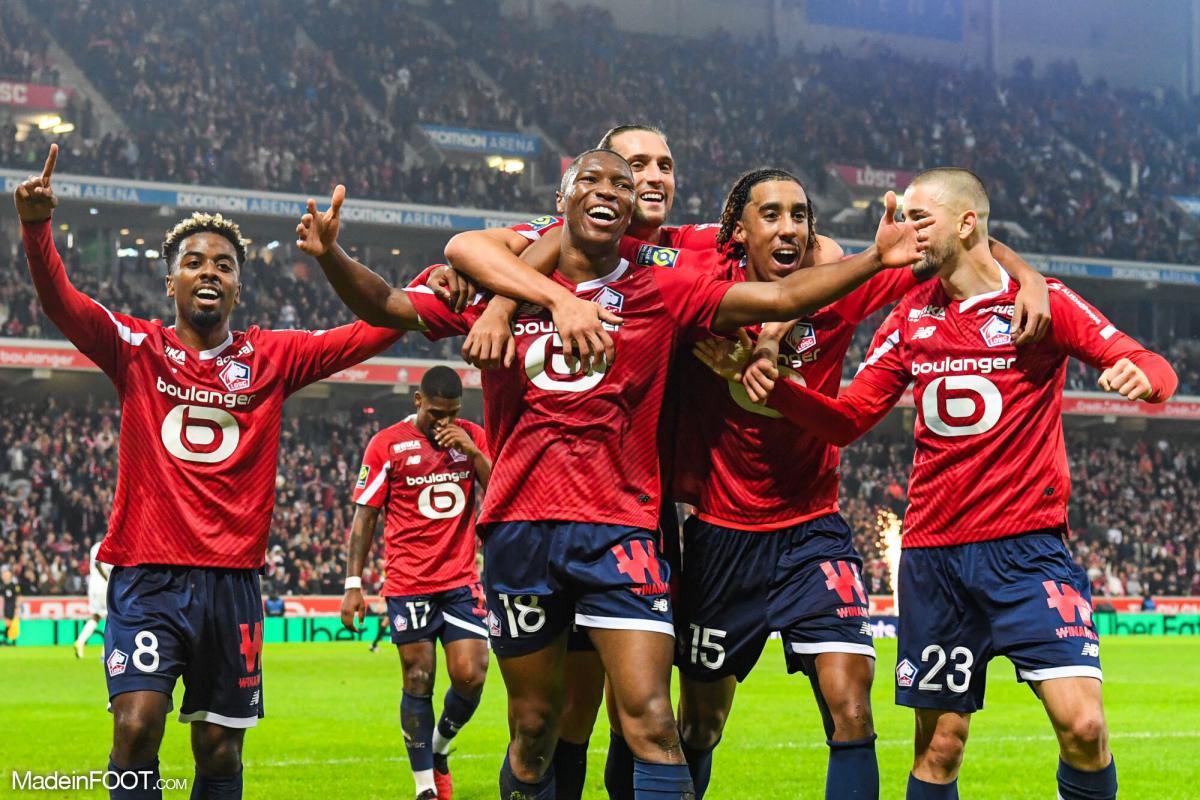 biigysm2's tweet photo. THREAD : MON MERCATO POUR LE LOSC EN ESSAYANT D’ÊTRE RÉALISTE UN PEU 

⚫️départ 
🔵prêt 
🟡prolongation 
⚪️arrivé https://t.co/ei8vfmE4Po