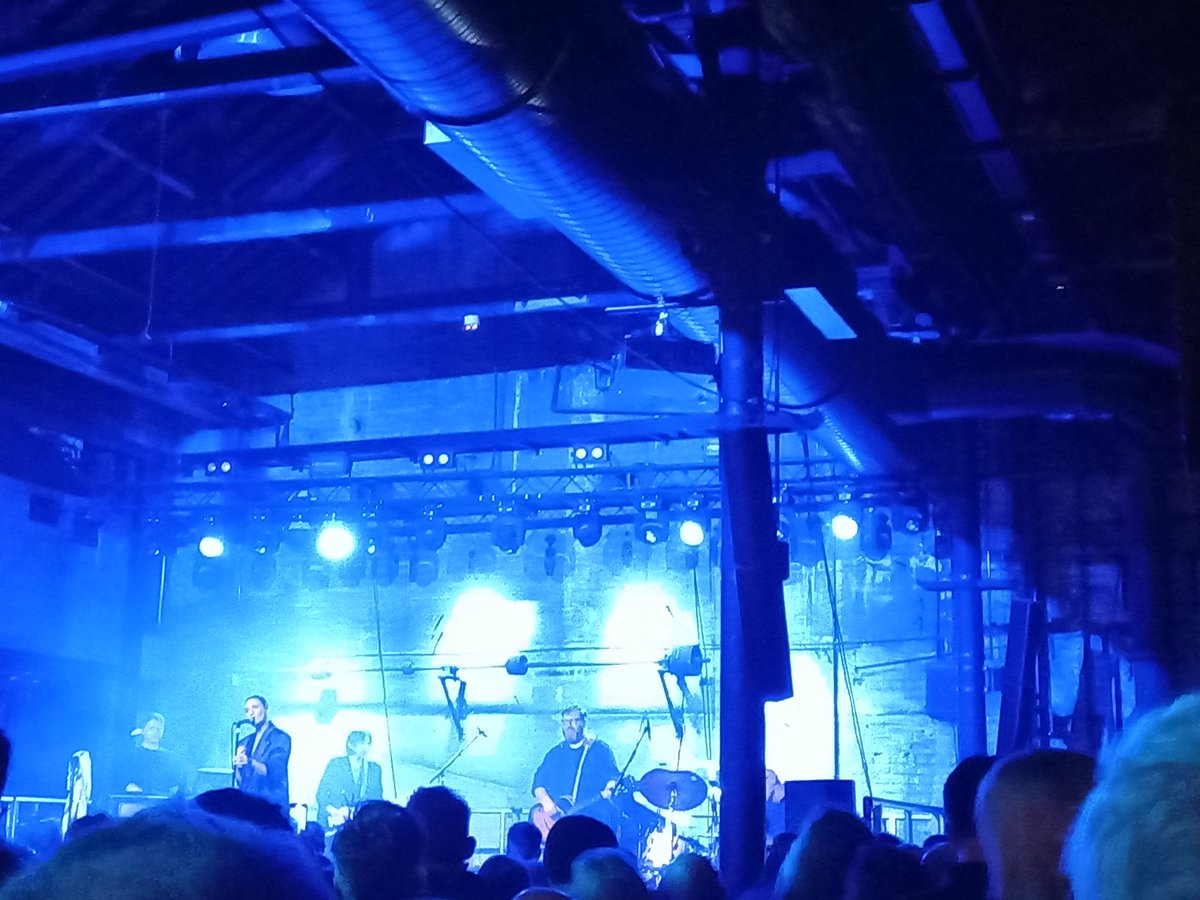 Representing @acrmcr whilst watching another fantastic artist tonight @nadineshah @BoilerShopNCL #supportlivemusic