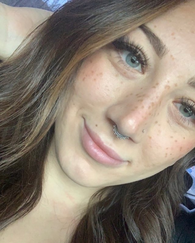 magickbrows's tweet image. Some recent work, healed tattoo freckles 😍 To see more work or make an appt go to Instagram.com/magickbrows ✨