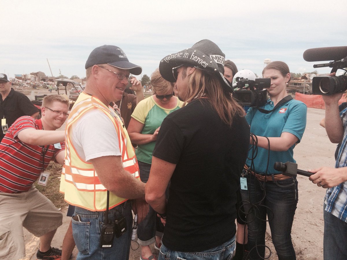 I just want to send all my thoughts, prayers &amp; well wishes to my sisters, their families &amp; friends, and all of our friends in the Nebraska &amp; #Iowa area affected by these current #tornadoes. I know how devastating these can be, as I saw in Pilger #Nebraska