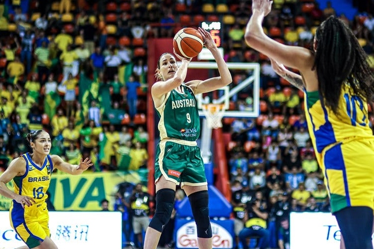 WNBA | Training camps across the WNBA kick off in the coming days. Let's take a look at the Australians involved.

@wildes_hayley with the breakdown: bit.ly/49UjBIW

#AussieHoops #WNBA