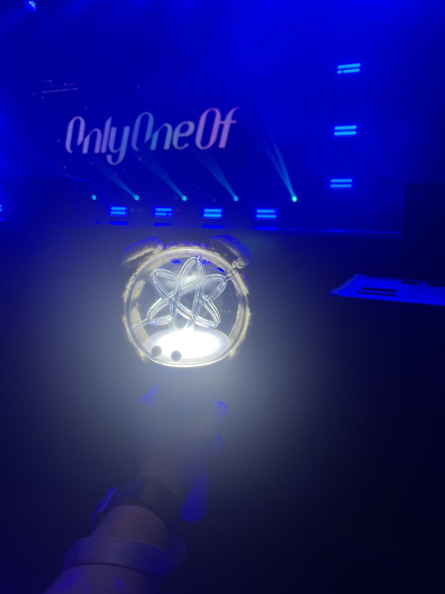 joonsbonsaitre3's tweet photo. BARRICADE #OnlyOneOfWorldTour2024
#OnlyOneOfAtlanta https://t.co/45KzenhTQl