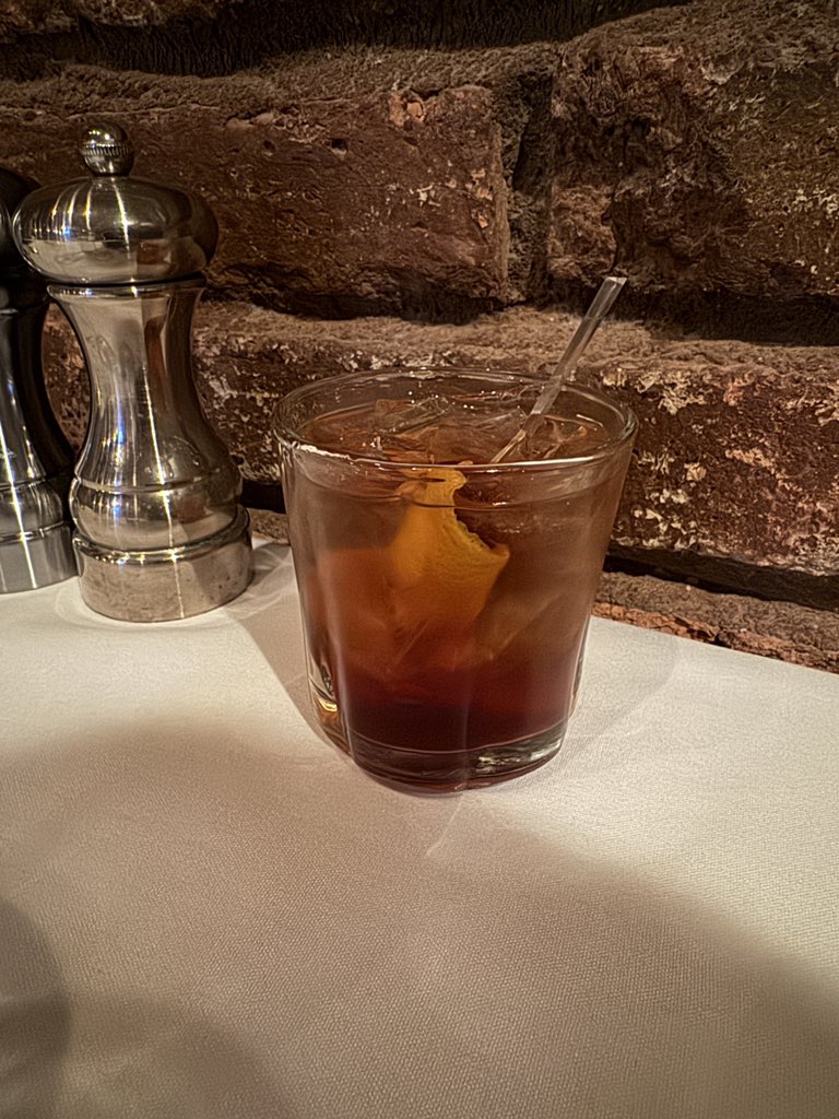 Happy #oldfashionedfriday everyone!